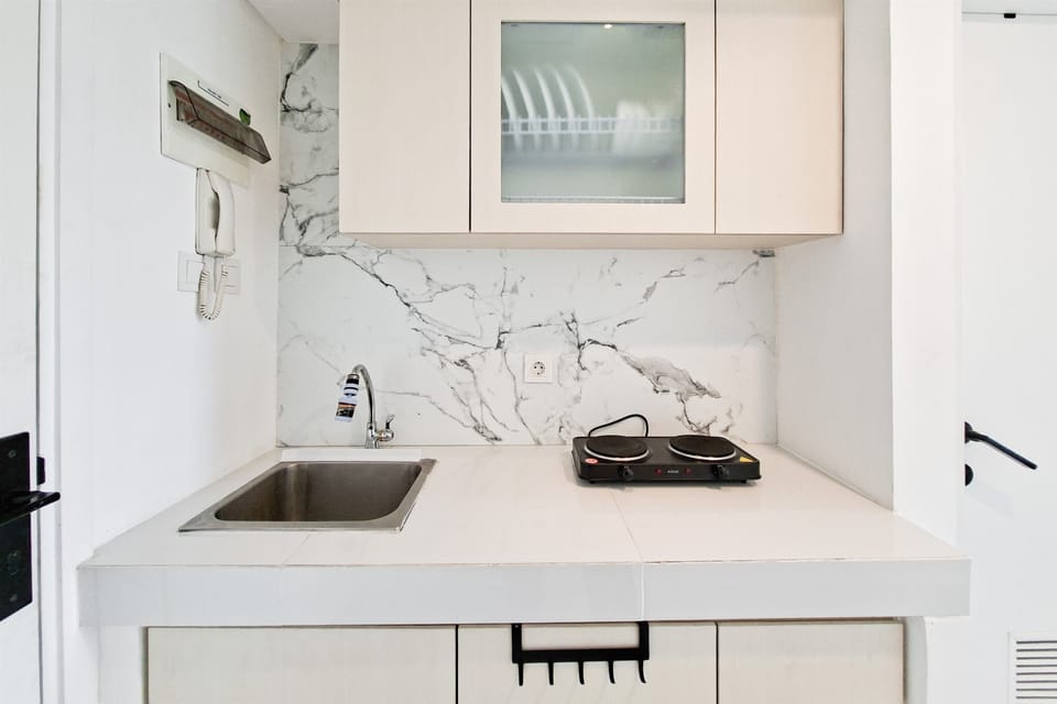 Standard Studio | Private kitchen | Electric kettle