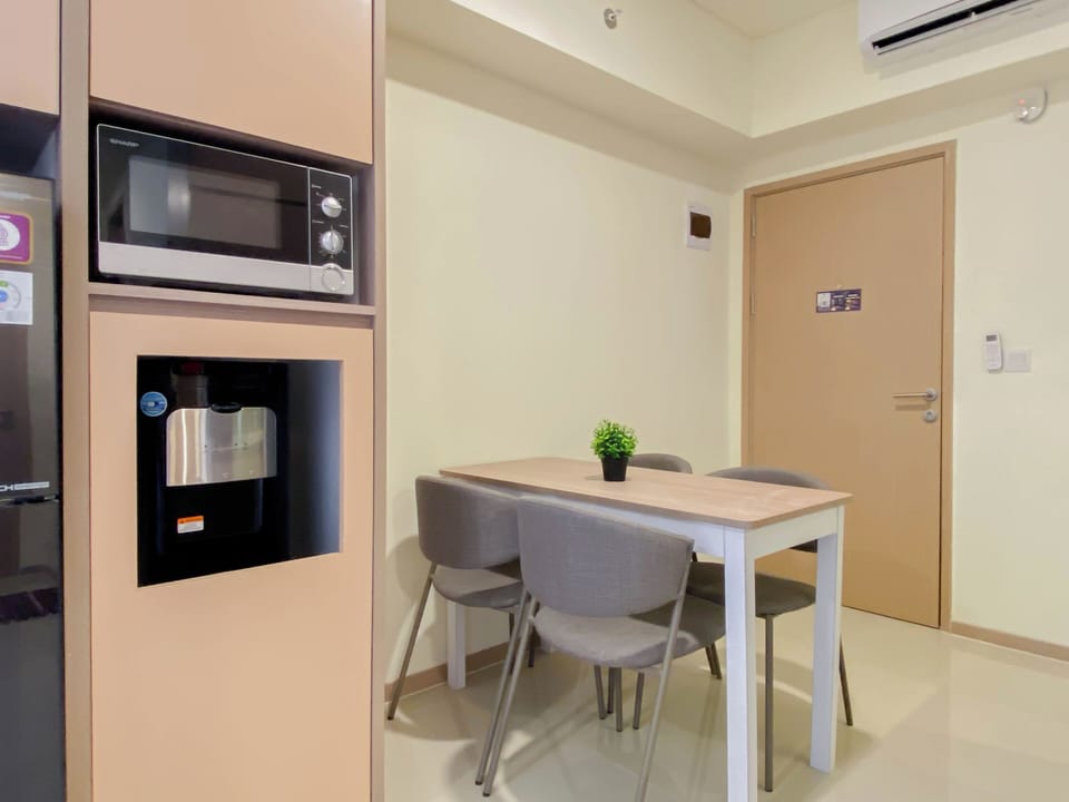 Standard Apartment | Dining room