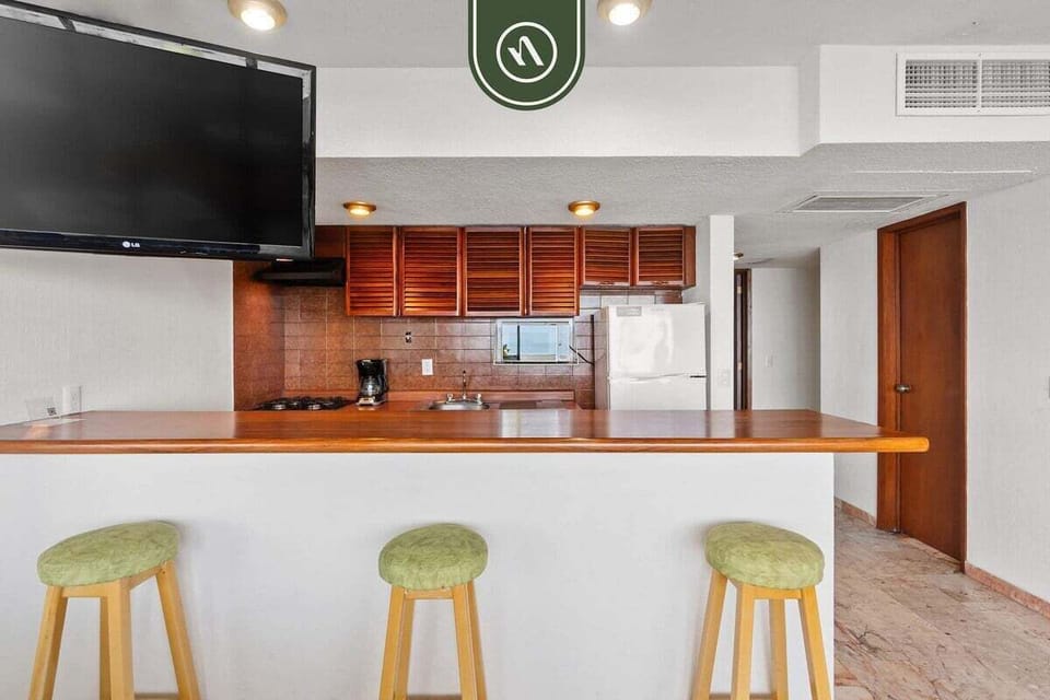 Condo, 1 King Bed with Sofa bed, Balcony, Ocean View (Costa Sur Suite 2) | Private kitchen