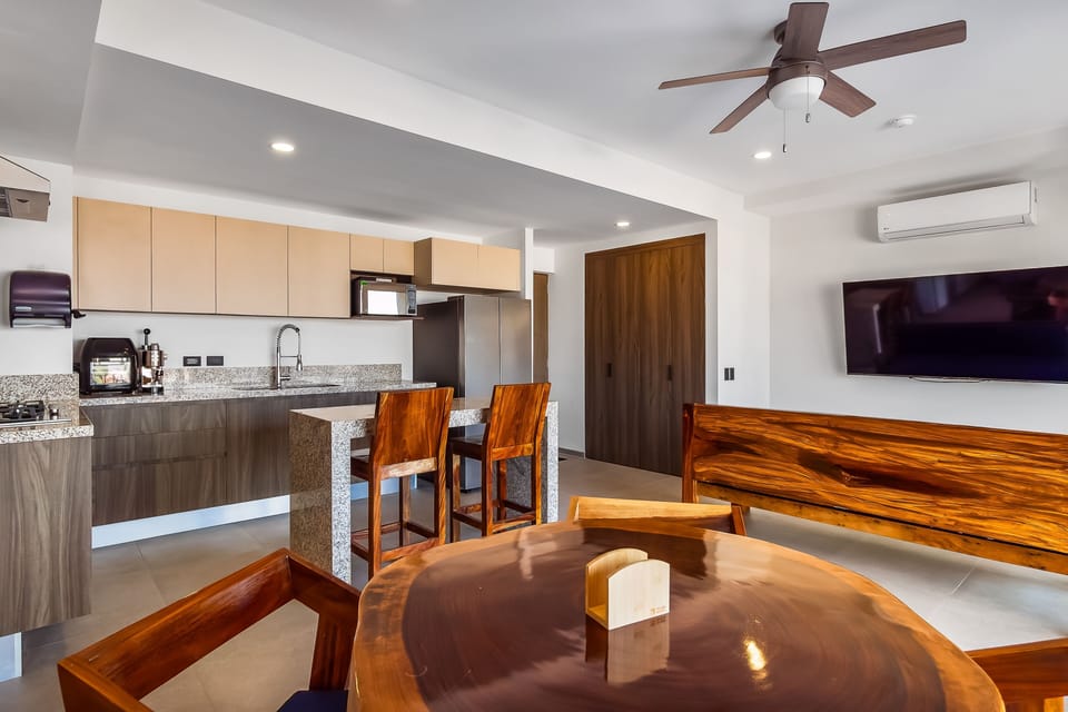 Condo, Multiple Beds, Balcony, Mountain View (Mountain Vista at Duva 405) | Interior