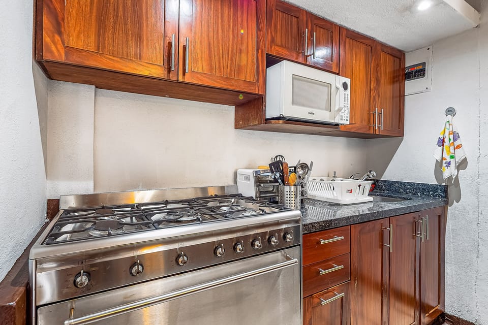 Apartment, Multiple Beds, Pool Access, Pool View (Puerto de Luna #622) | Private kitchen