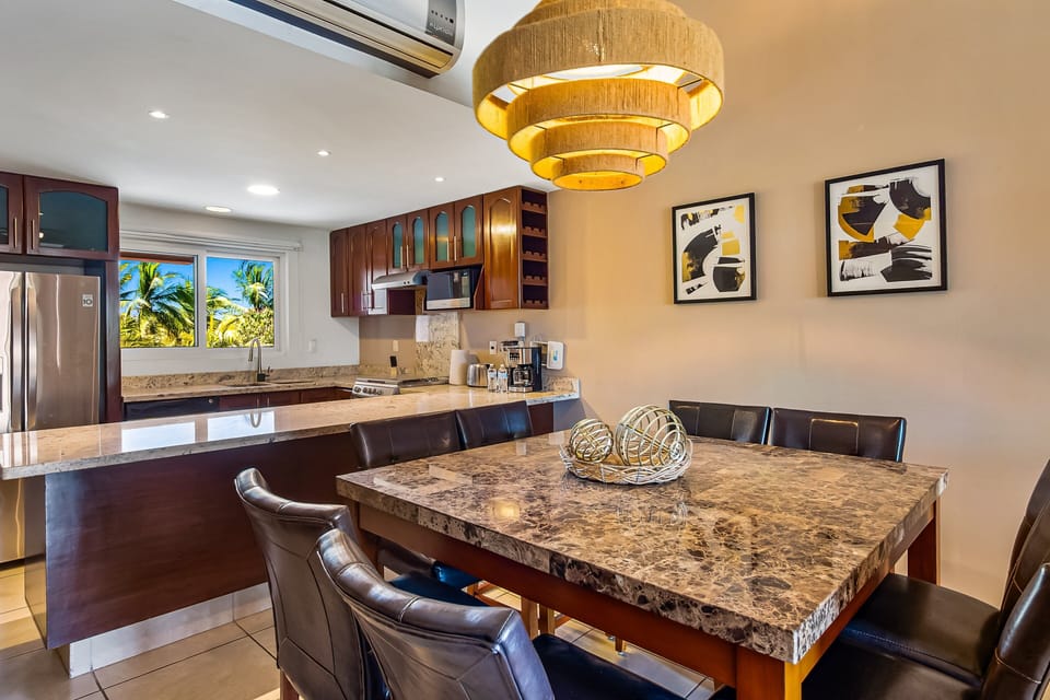 Condo, Multiple Beds, Pool Access (Greenbay Depto 303) | Private kitchen