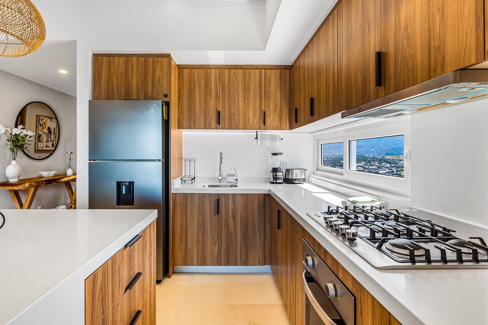 Apartment, 1 King Bed with Sofa bed, Pool Access, Ocean View (Harbor 171 Torre Norte 1409) | Private kitchen