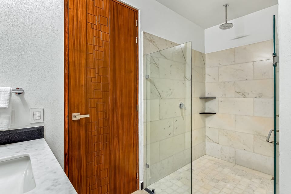 Enchanting & Modern Beach Retreat With Pool, Gym, & Breathtaking Balcony Views Apartment in Puerto Vallarta
