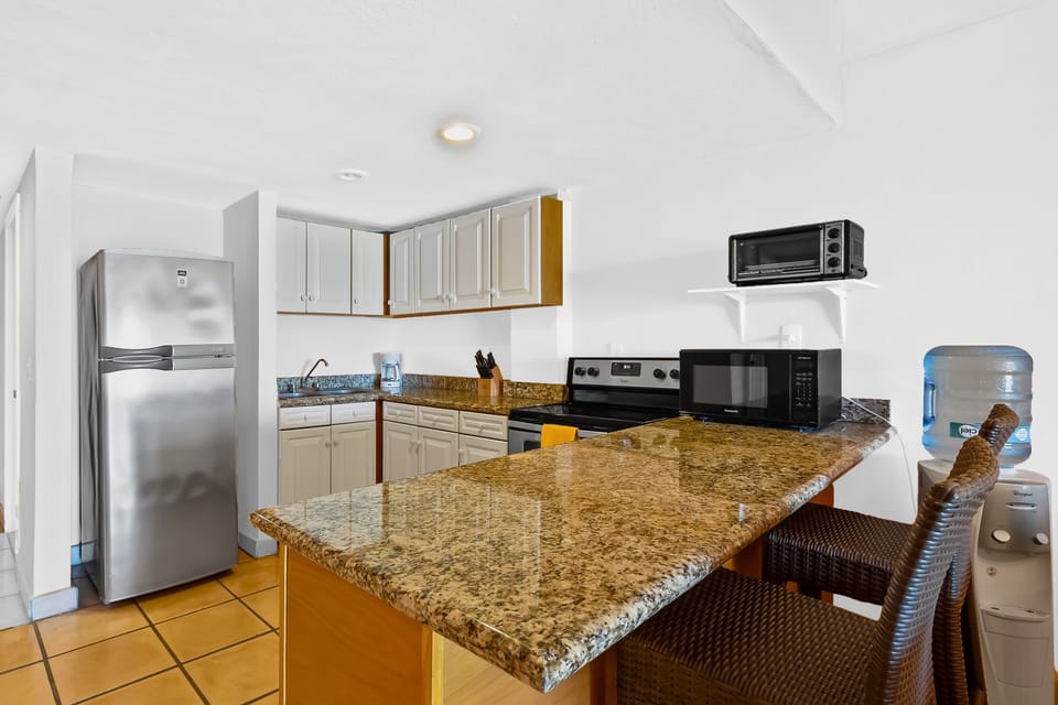 Apartment, Multiple Beds, Pool Access, Ocean View (El Anclote Beach Villa # 5103) | Private kitchen