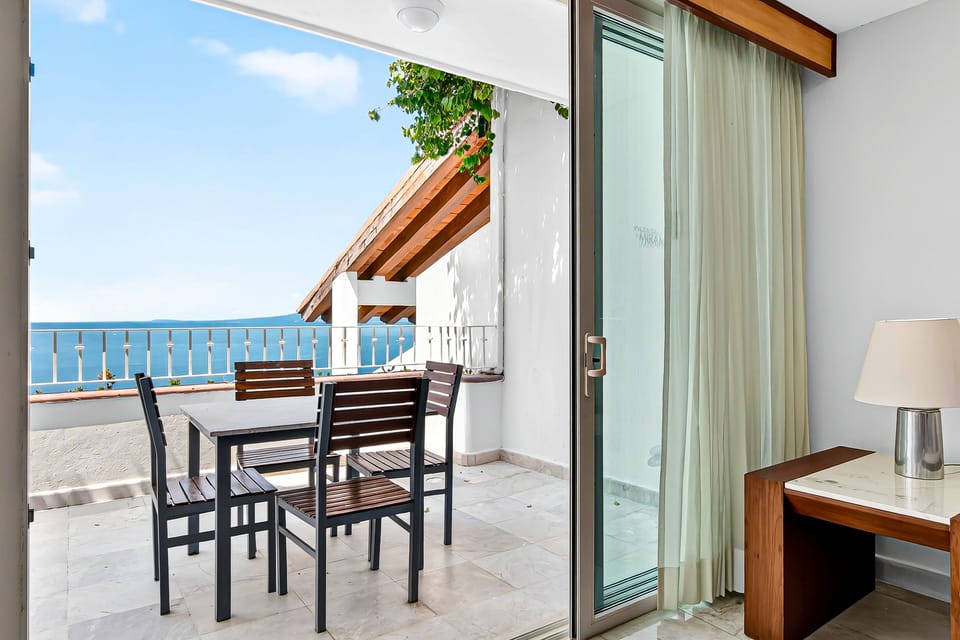 Apartment, Multiple Beds, Pool Access, Beach View (Grand Miramar A502) | 3 bedrooms, individually decorated, individually furnished, bed sheets