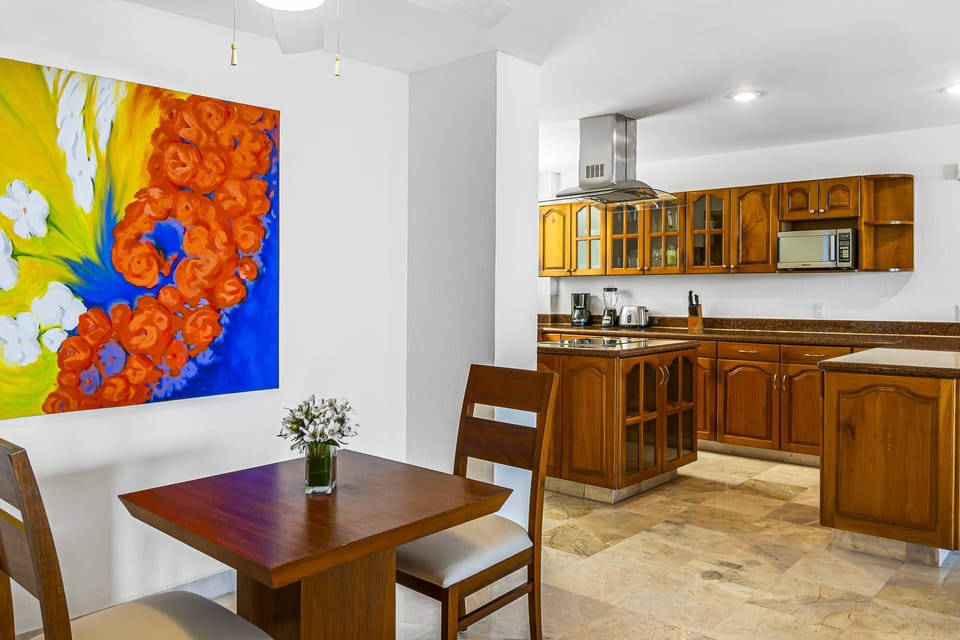 Apartment, Multiple Beds, Pool Access, Ocean View (Grand Miramar A601) | Private kitchen