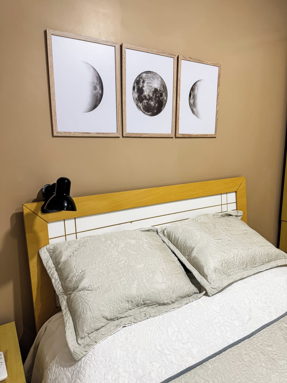 Basic Room, 1 Double Bed, Non Smoking, Shared Bathroom | Hypo-allergenic bedding available, desk, laptop workspace