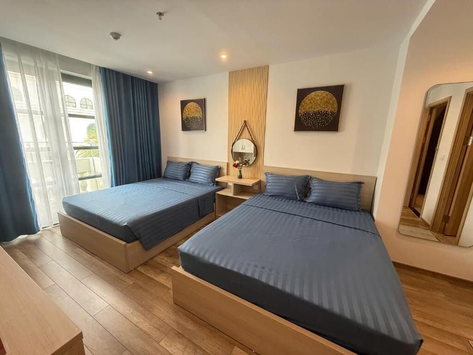 Iron/ironing board, free WiFi, wheelchair access