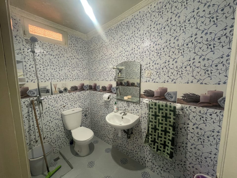 Shower, toilet paper