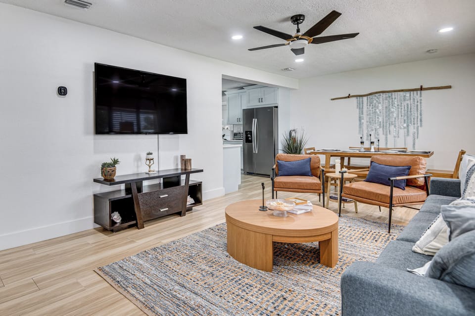 House (3 Bedrooms) | Interior