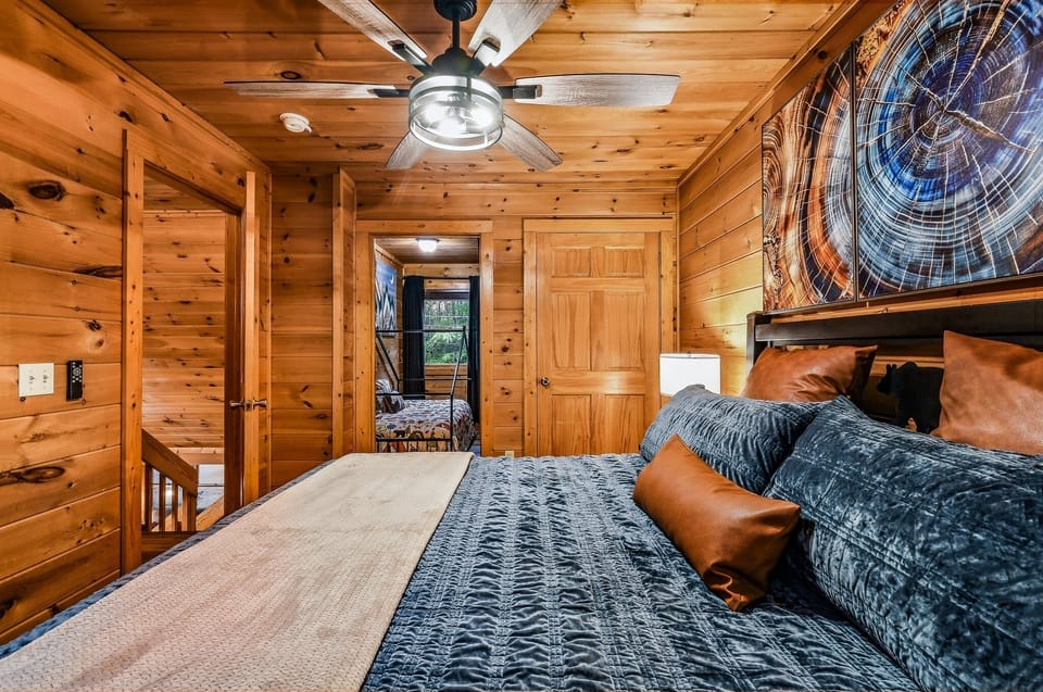 Cabin, 2 Bedrooms | 2 bedrooms, WiFi (free)