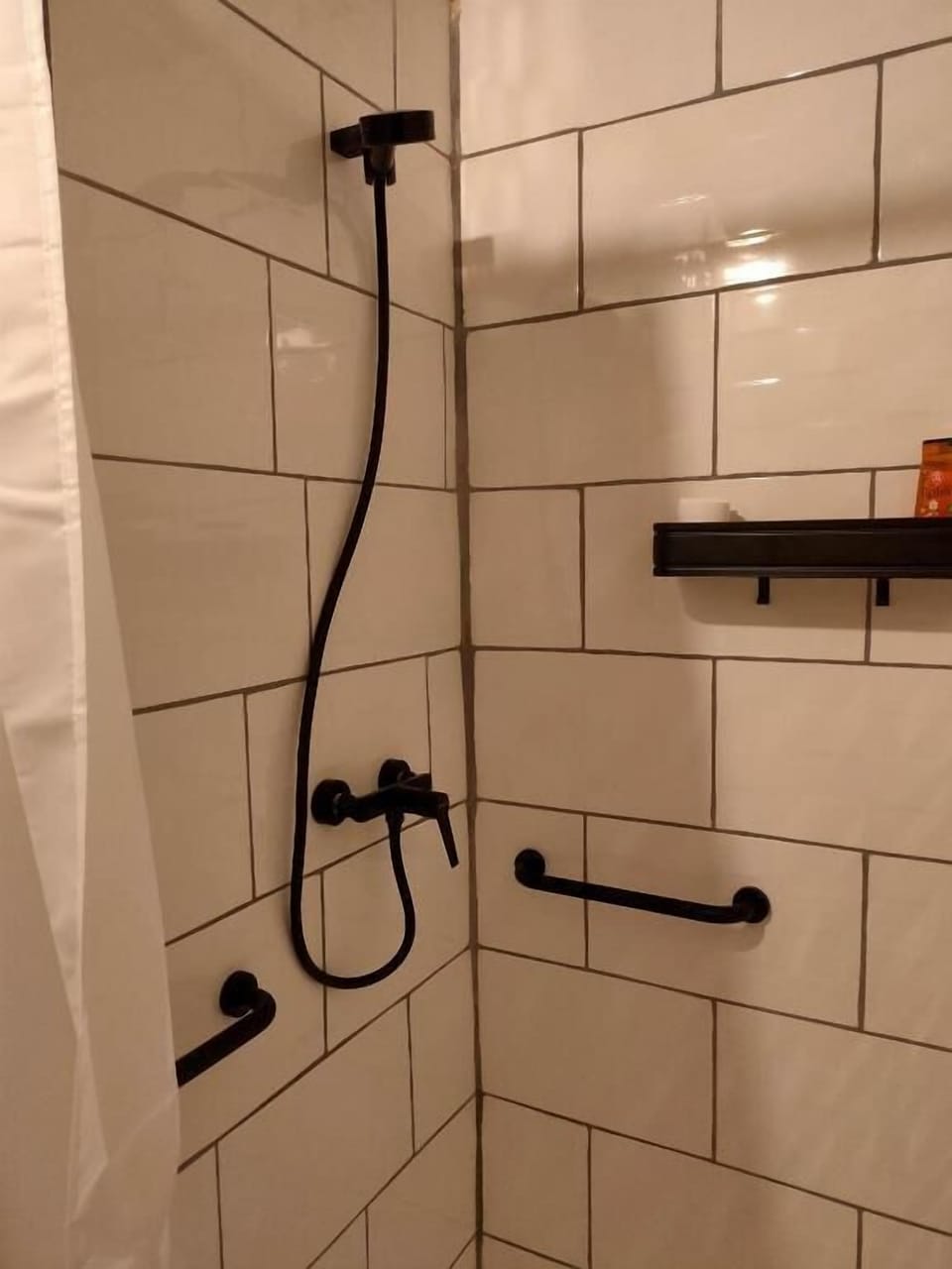 Double Room, Non Smoking, Private Bathroom | Bathroom