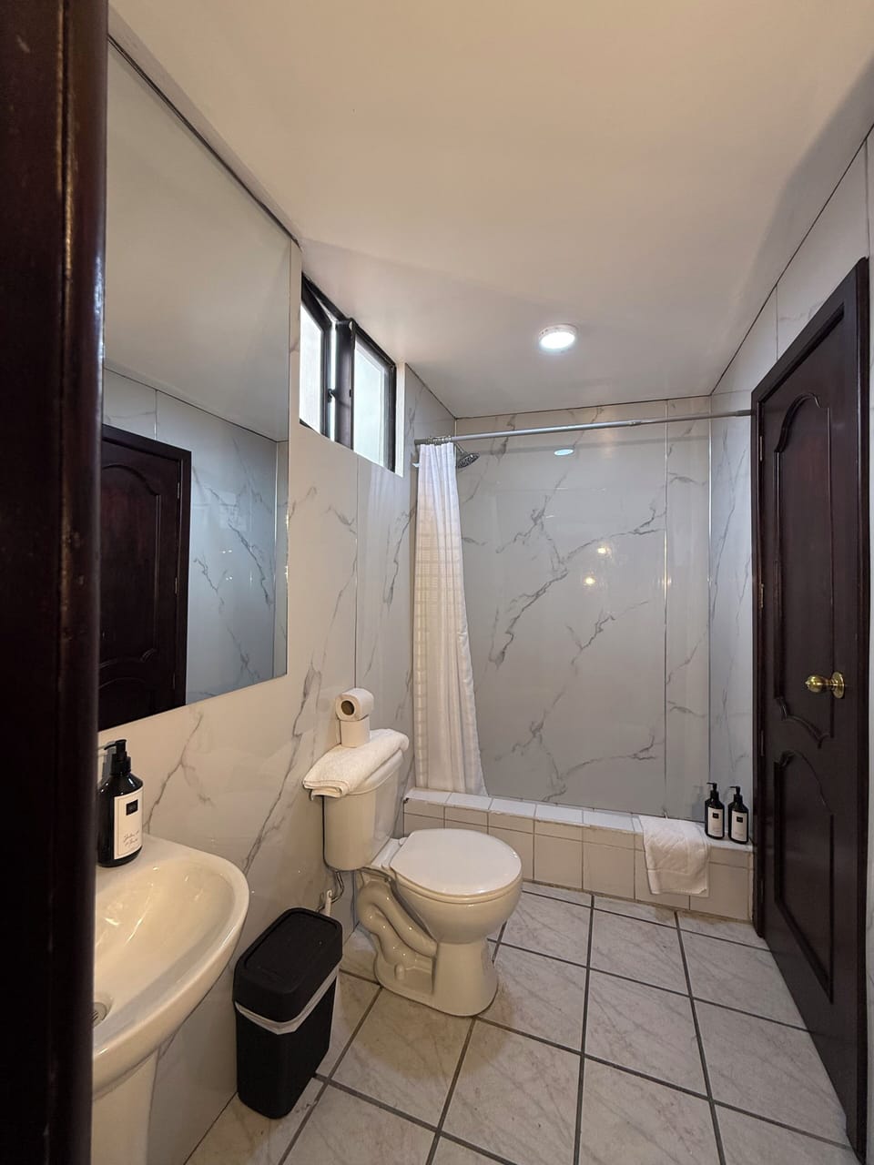 Superior Triple Room | Bathroom | Shower, towels, soap, shampoo