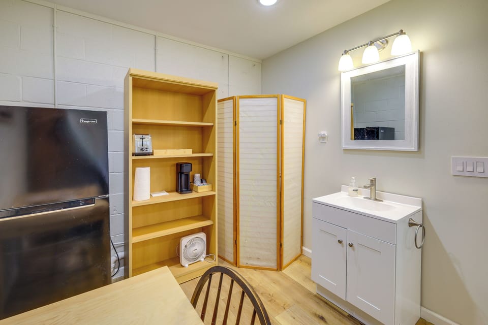 Apartment (0 Bedroom) | Interior