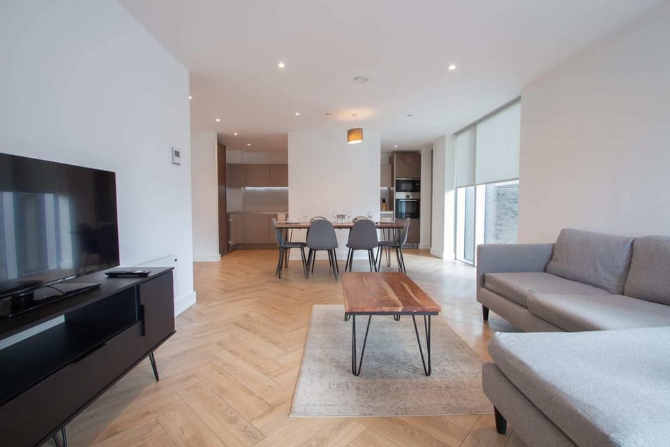 Apartment, 3 Bedrooms, Non Smoking | Living area