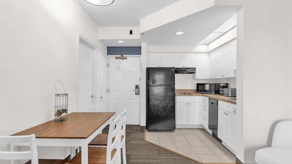 Apartment (1 Bedroom) | Interior