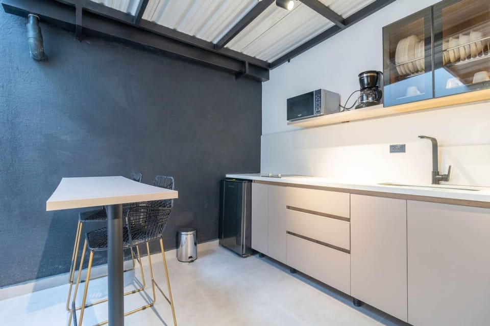 House | 1 bedroom