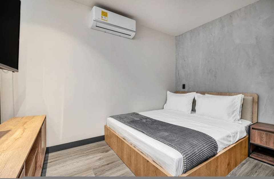 House | 1 bedroom