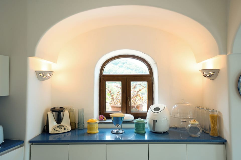 Villa (6 Bedrooms) | Private kitchen | Espresso maker, microwave, oven, stovetop