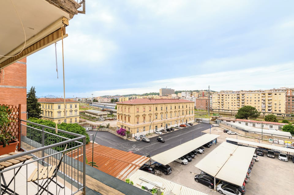 Apartment (3 Bedrooms) | Balcony