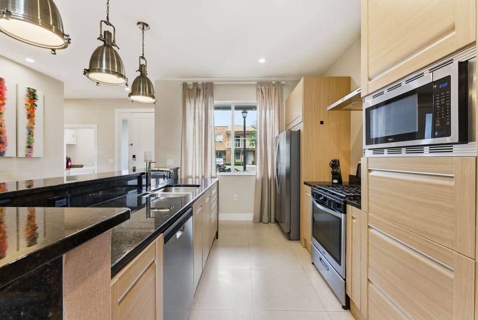 Villa (3 Bedrooms) | Private kitchen | Microwave, oven, stovetop, dishwasher