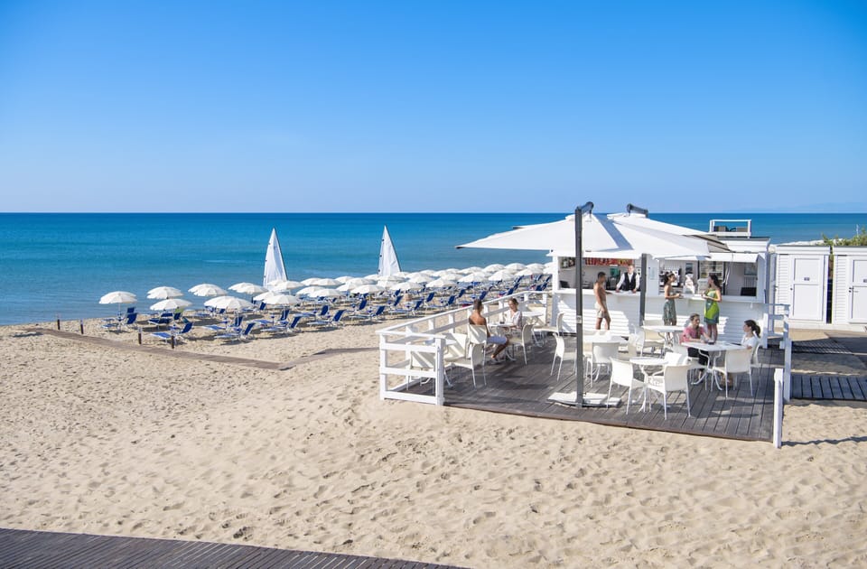 Beach bar