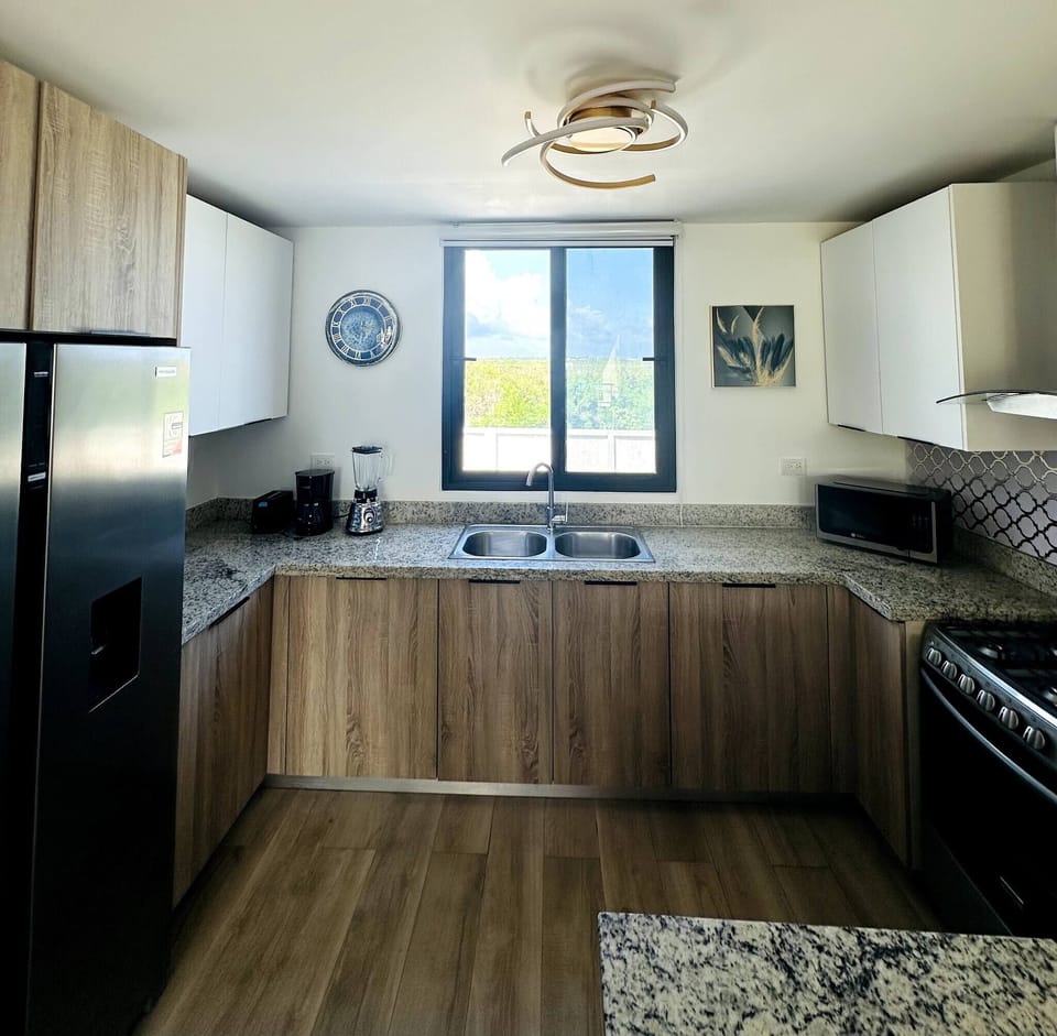 Apartment, 2 Bedrooms, Accessible, Patio | Interior