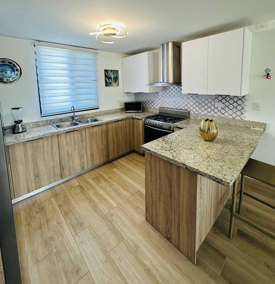 Apartment, 2 Bedrooms, Accessible, Patio | Interior