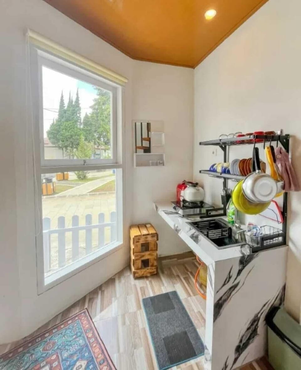 Family Villa, Courtyard View | Private kitchenette | Stovetop, dishwasher, cookware/dishes/utensils