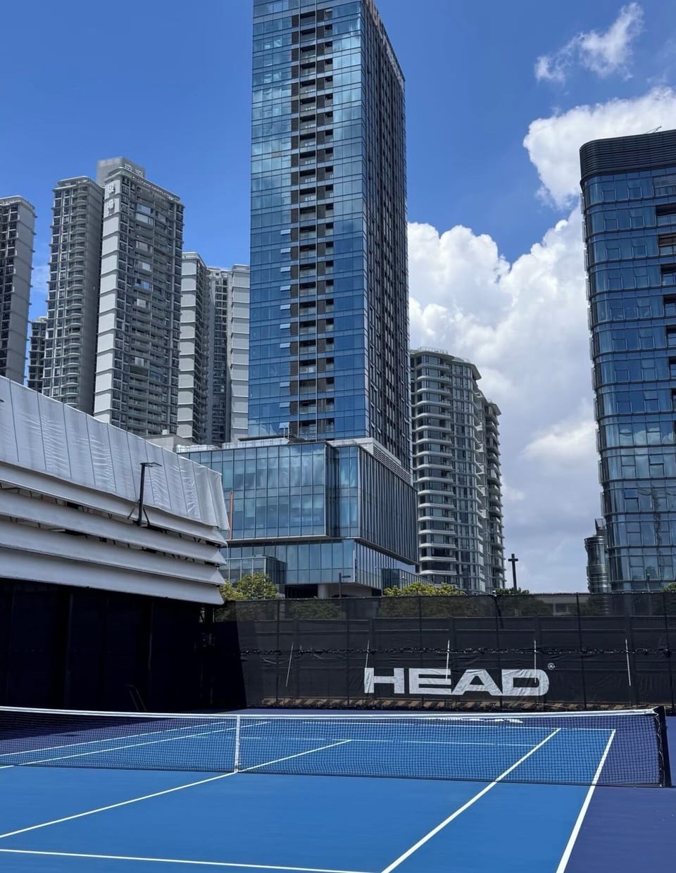 Tennis court