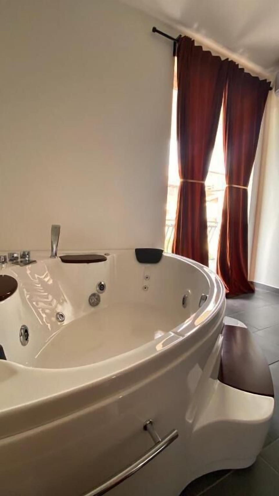 suite mambu | Bathroom | Bidet