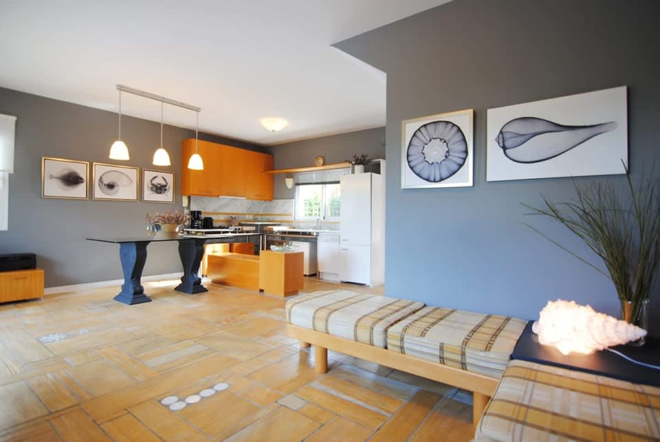 House | 4 bedrooms, Internet