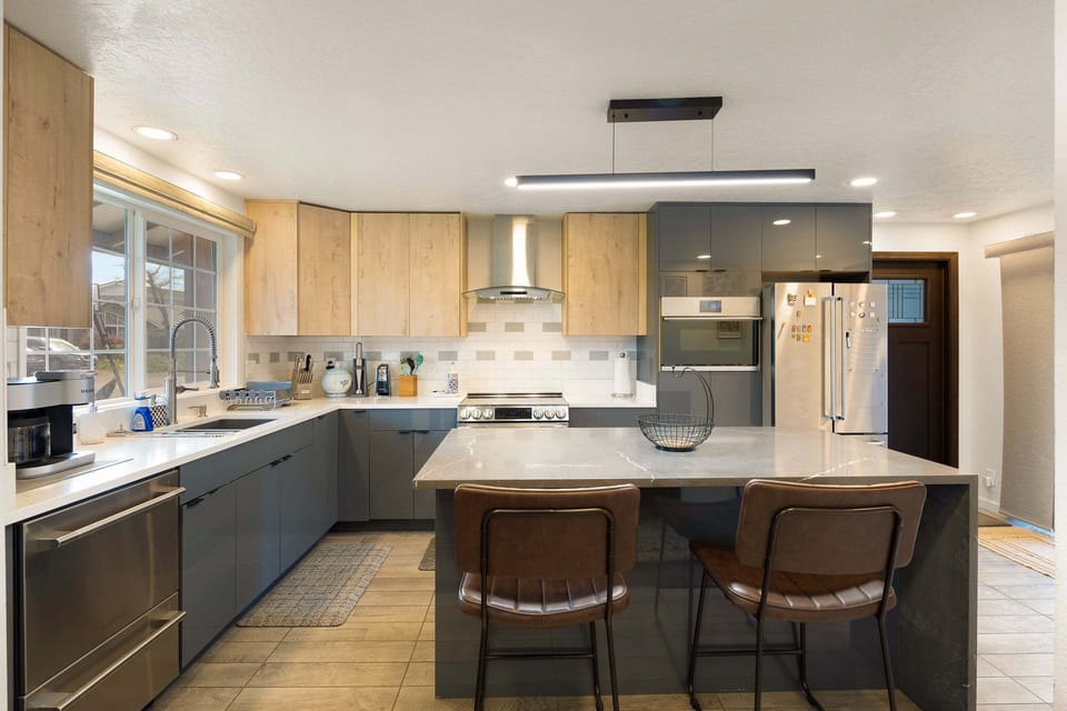 House, 2 Bedrooms | Private kitchen | Fridge, oven, coffee/tea maker, toaster