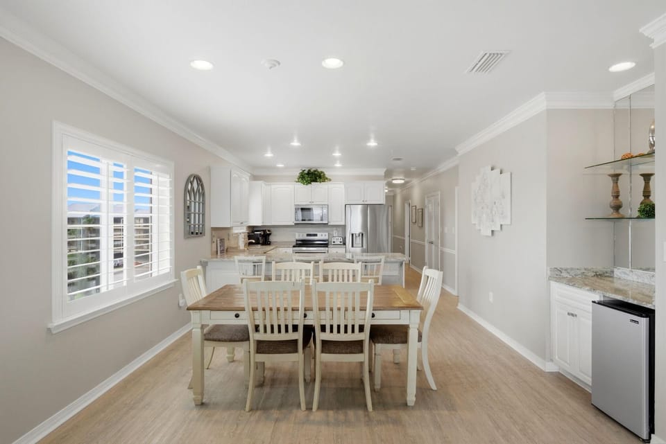 Condo, Multiple Beds (Marlin Key 2A) | Dining