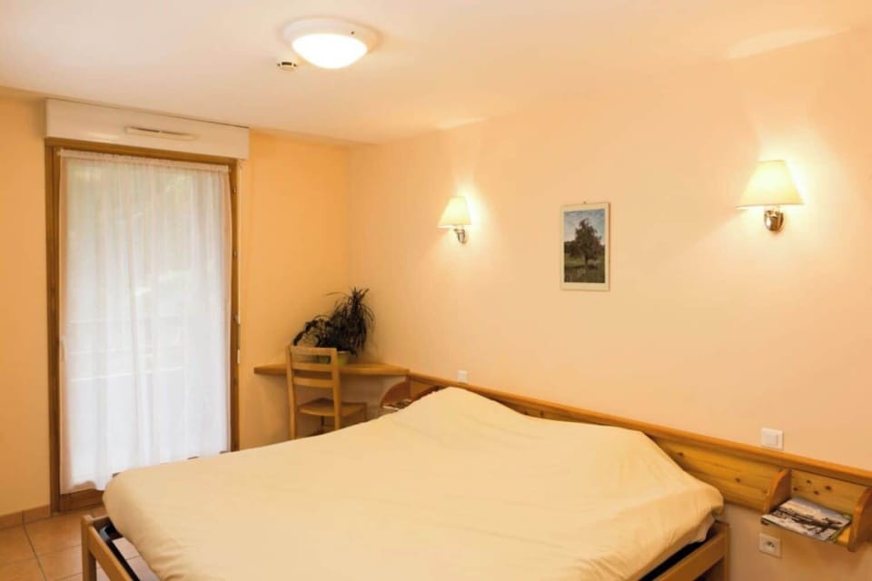 Quadruple Room | Free WiFi, bed sheets