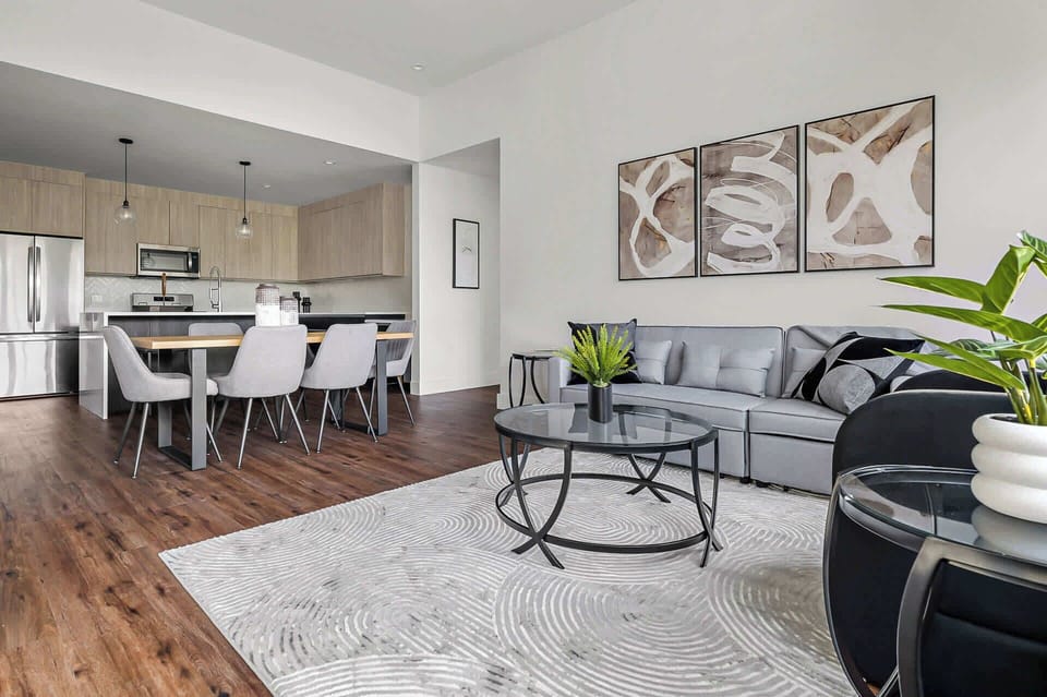 Apartment (2 Bedrooms) | Front of property