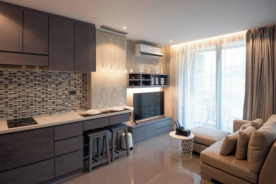 Apartment, 1 Bedroom, Accessible, Patio | Living room