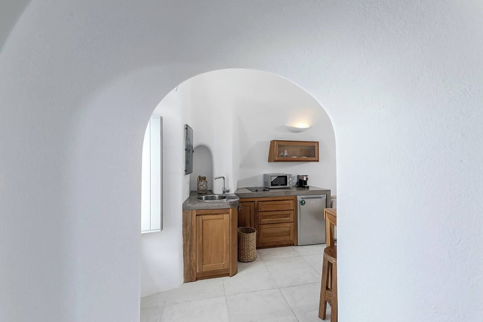 House, 1 Bedroom, Private Pool | Private kitchen