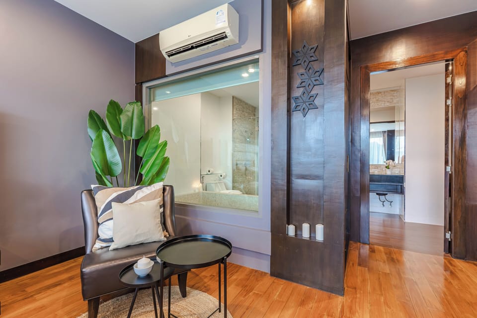 Comfort Apartment, Balcony, Garden View | In-room safe, WiFi (free), bed sheets
