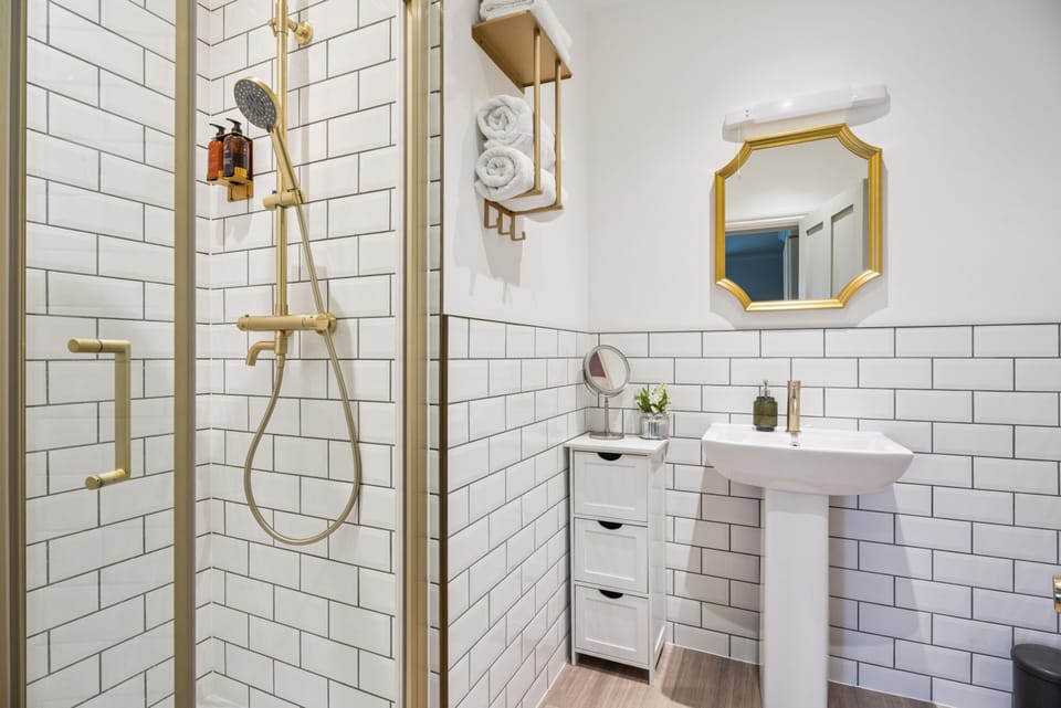 Signature Double Room, 1 King Bed, Ensuite (1) | Bathroom
