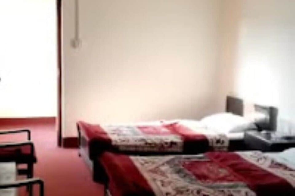 Iron/ironing board, free WiFi