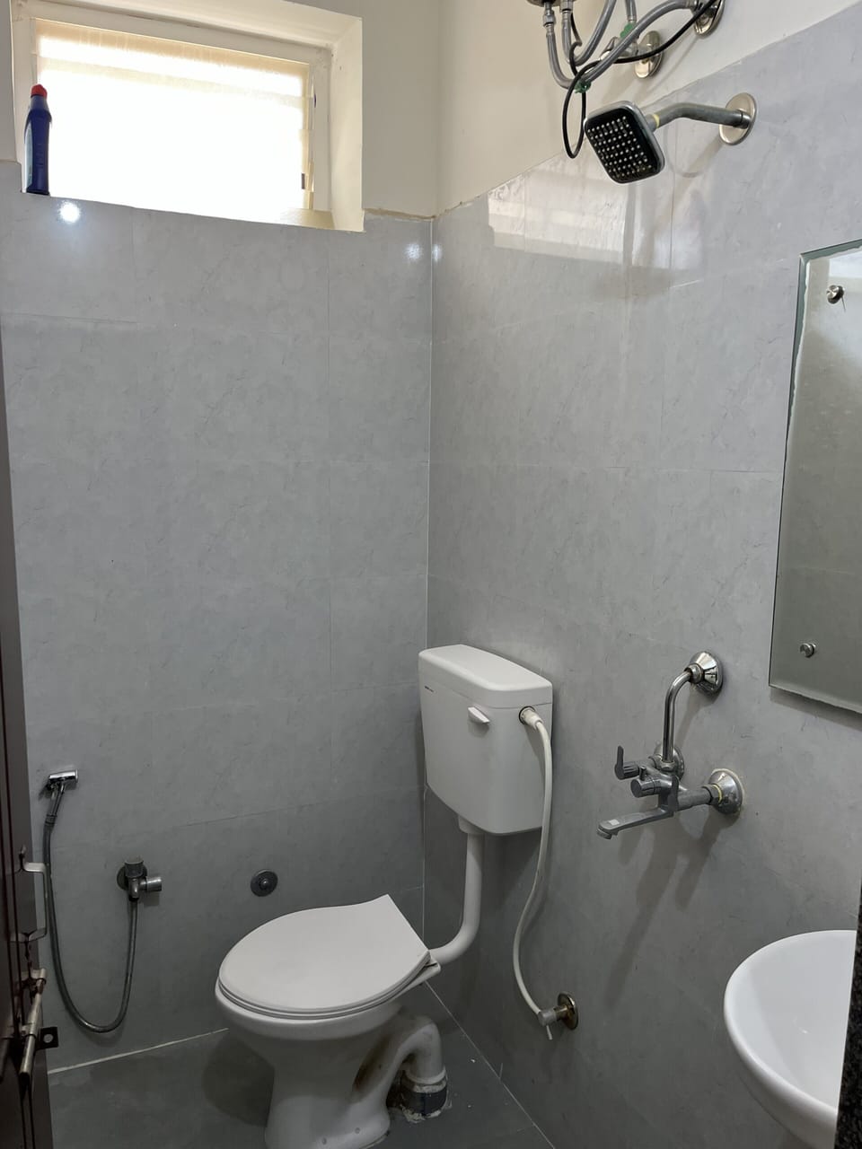Double or Twin Room | Bathroom