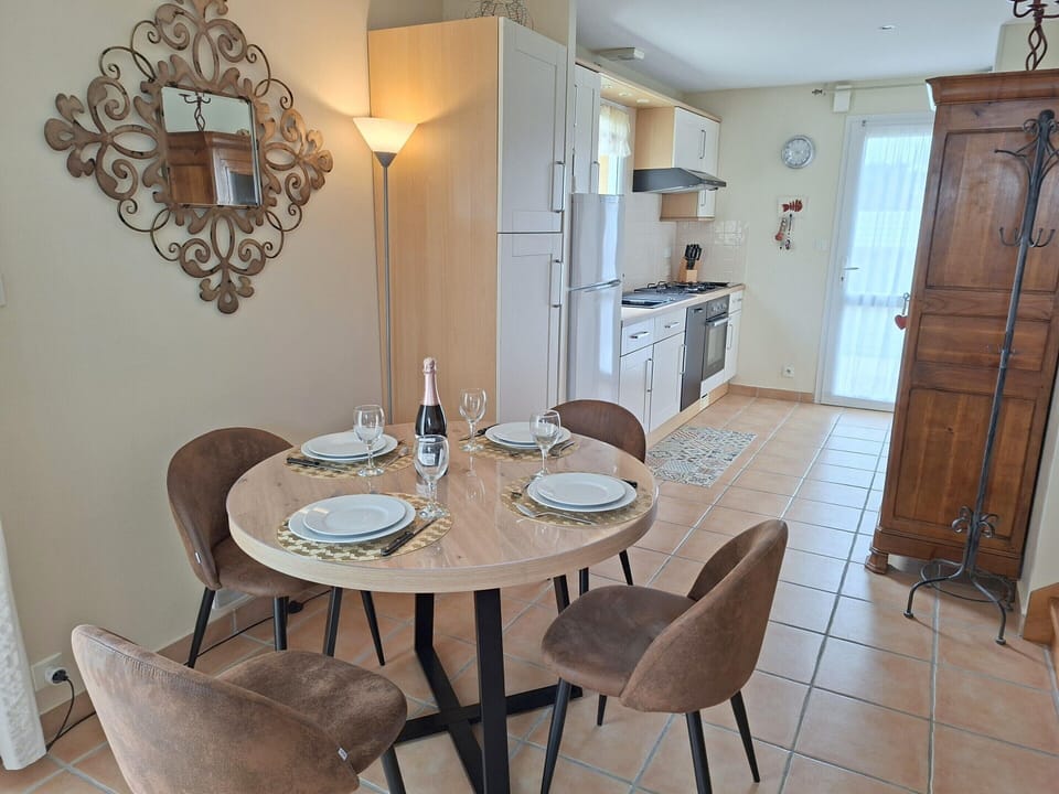House | Dining