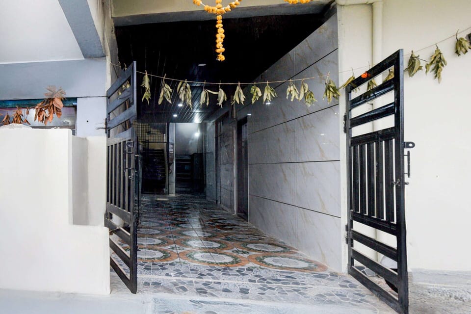 House | Reception