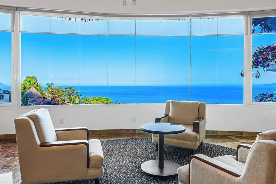 Apartment, 2 Double Beds, Pool Access, Ocean View (Grand Miramar B105) | Interior
