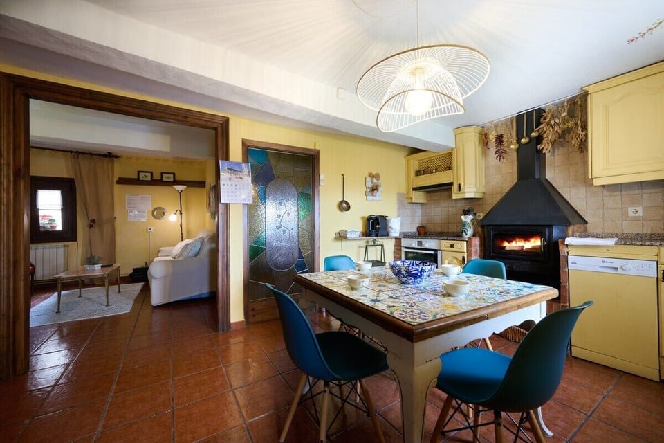 Studio (5 Bedrooms) | Interior
