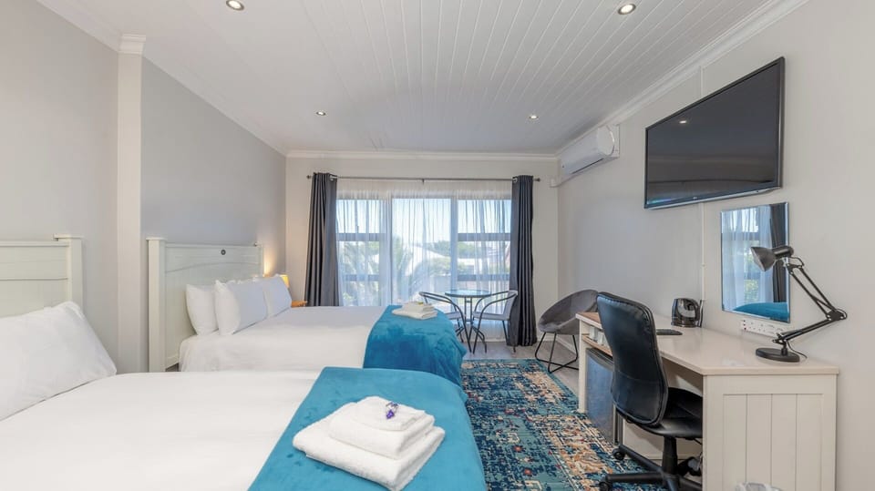 Family Double or Twin Room, 2 Double Beds, Non Smoking | In-room safe, laptop workspace, blackout drapes, soundproofing