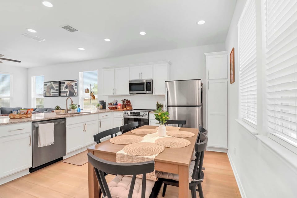 House, Multiple Beds, Patio, Garden View (Cowboy Casa) | Private kitchen