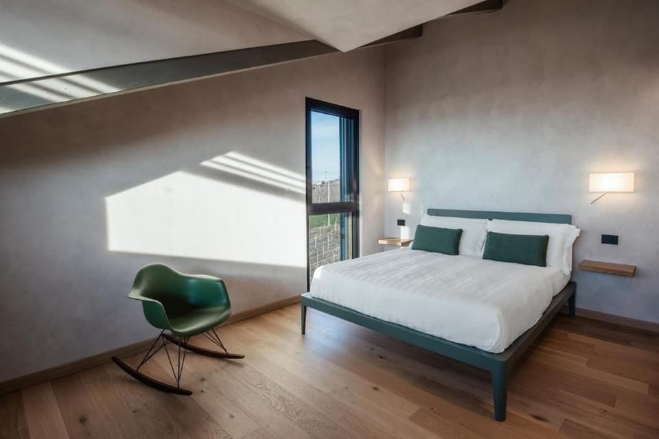 Deluxe Apartment, Balcony, Pool View | Minibar, in-room safe, WiFi (free)